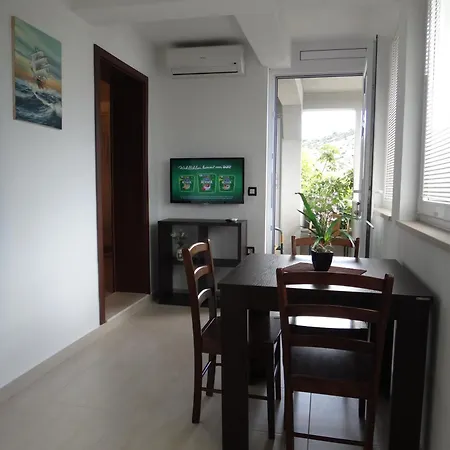 Selina Apartment