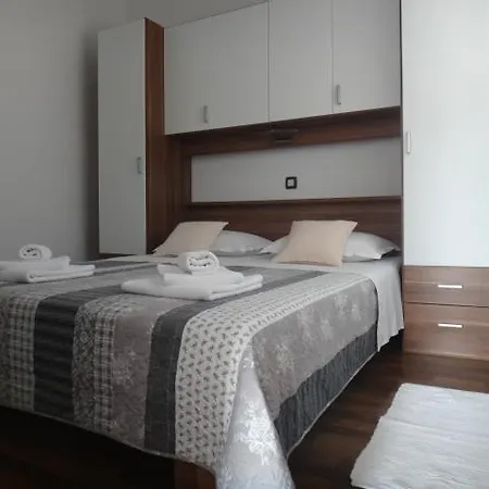 Selina Apartment